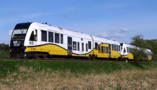 Královéhradecký kraj obnovuje a rozšiřuje železniční spojení do Polska