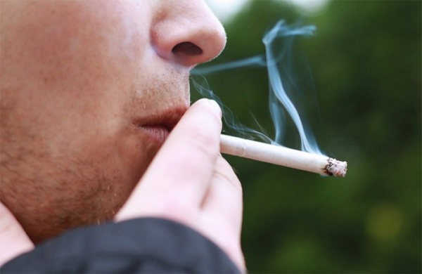 Šance přestat kouřit se s pomocí poradny plicní kliniky ve FN HK zdesetinásobuje 